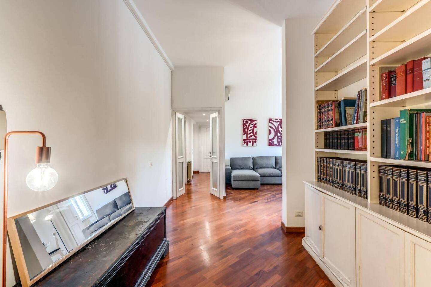 רומא Splendid Flat On The Tiber River מראה חיצוני תמונה