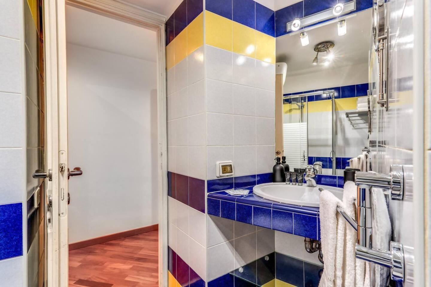רומא Splendid Flat On The Tiber River מראה חיצוני תמונה